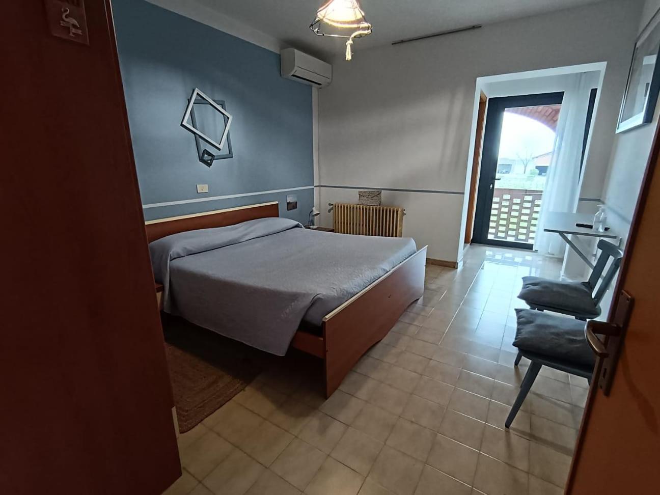 Brussa 340 Hotel Exterior photo
